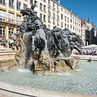 Fontaine Bartholdi par Frédéric Auguste Bartholdi (1834-1904) Place des Terraux à Lyon