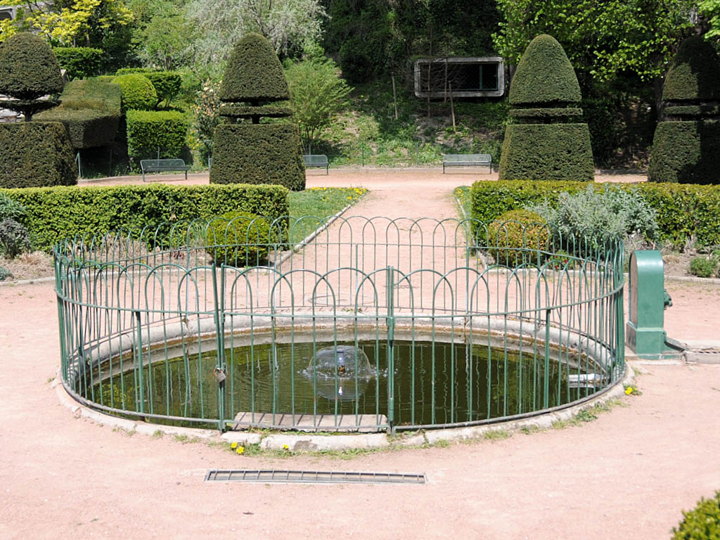 Fontaine du Parc Archéologique de Fourvière Lyon 5ème