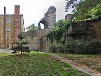 Ruines Aqueduc Romain du Gier dans le Fort Saint Irénée Lyon 5ème
