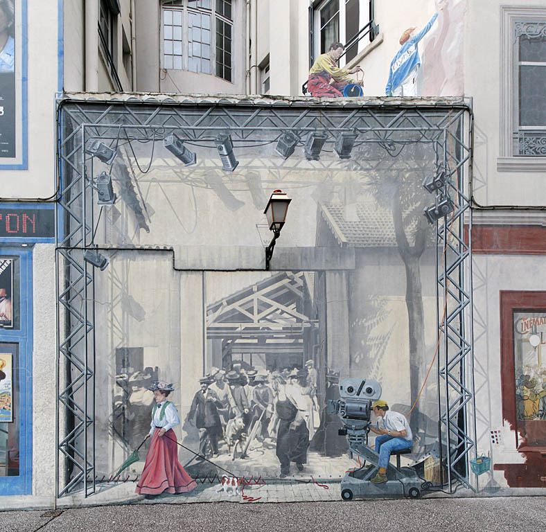 Fresque Ciné-Lyon entre le Cours Gambetta et la Grande Rue de La Guillotière  Lyon 7ème