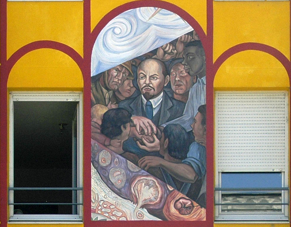 Le portrait de Lénine,représenté dans une fresque realisée en 1933 au Rockfeler Center de New York, déclenche de violentes réactions et l’arrêt de la peinture