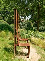 Les Chaises en Acier CORTEN - Le Jardin Secret de Saint Rambert l’Île Barbe