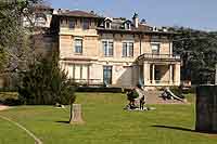 Villa Gillet, 1911 à 1913 par l’architecte lyonnais Joseph Folléa (1867-1927) - Parc de la Cerisaie Lyon 4ème
