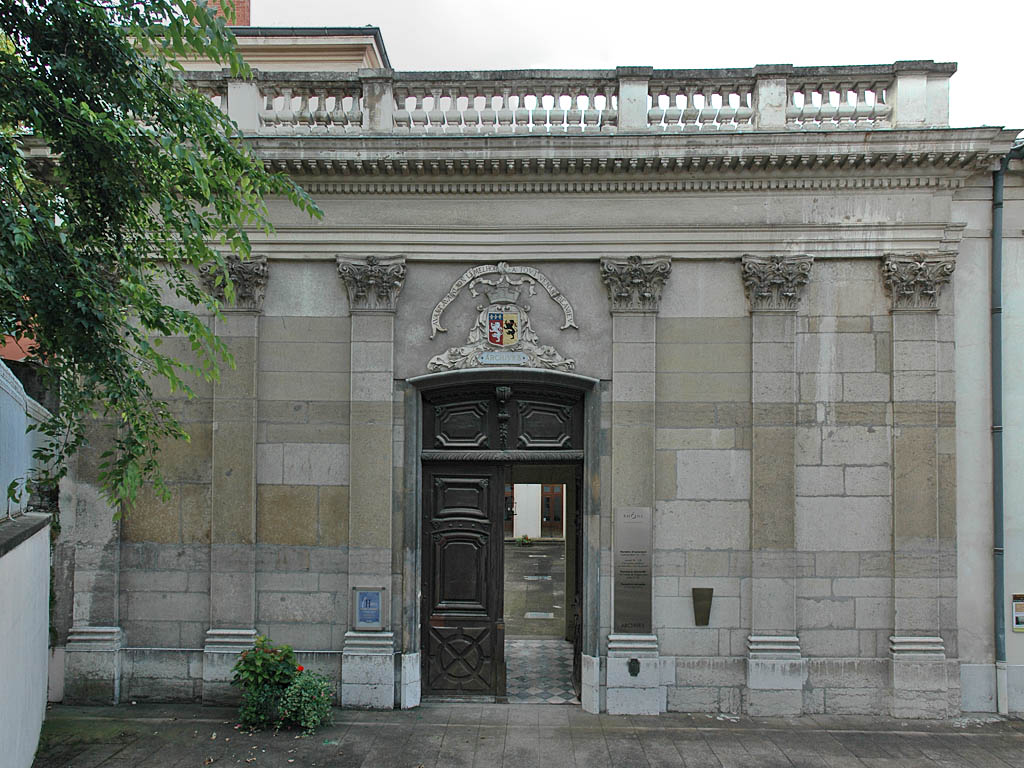 Les Maristes - Institut Marc Perrot - Carmes Déchaussés, reste de la façade de la Chapelle. Lyon 5ème