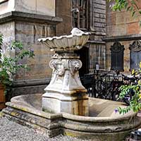 Fontaine de l&rsquo;Hôtel de ville Place de la comédie Lyon 1er