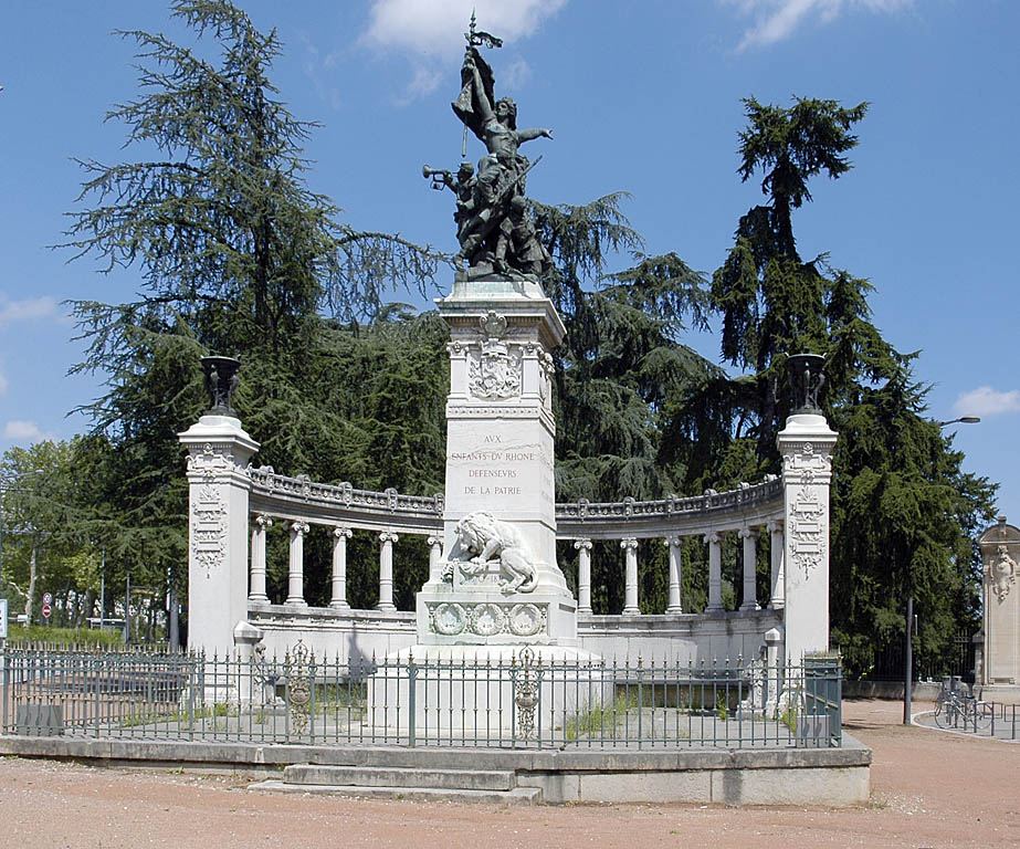 Monument en l’honneur des légionnaires, des gardes mobiles et des enfants du Rhône qui ont pris part à la défense nationale pendant les guerres de 1870 et 1871. Lyon 6ème