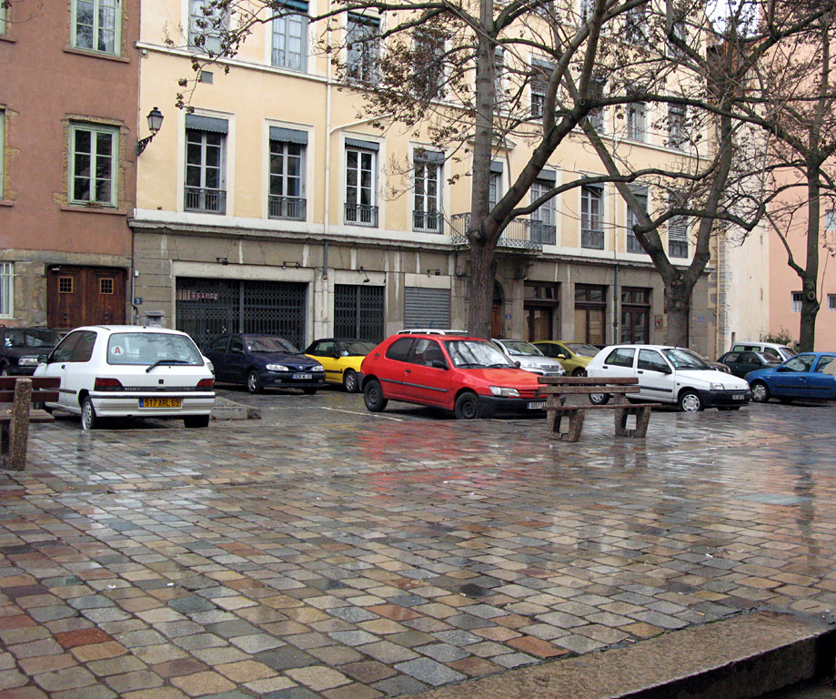 Place Jean Gerson à Saint Paul Lyon 5ème