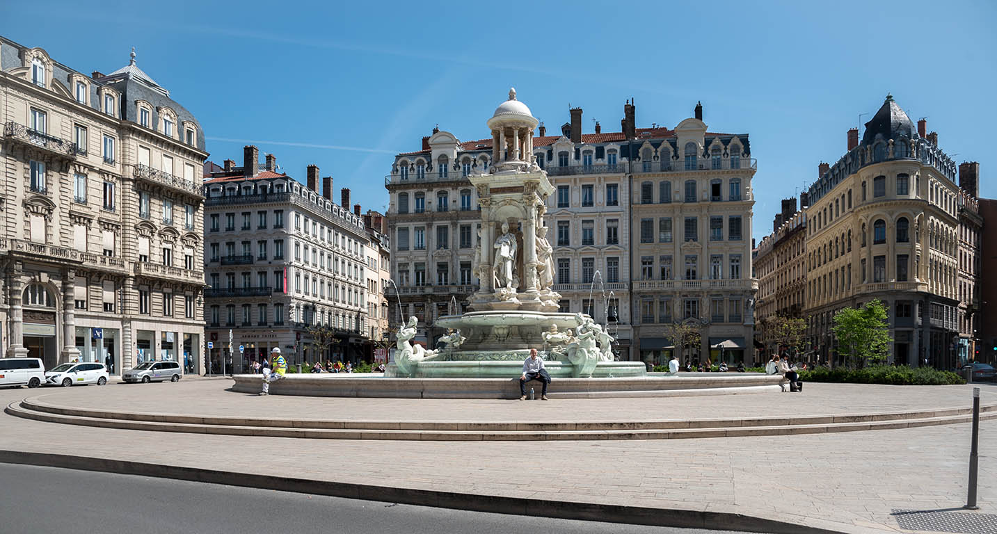Fontaine place des Jacobins Lyon 2ème