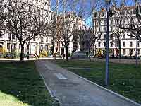 Place Ollier Lyon 7 (Quai Claude Bernard)