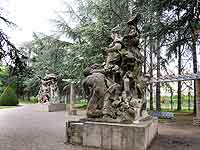 Parc Bazin rue de l’Est Lyon 3ème, Sculptures provenant du Monument à la République Place Carnot démentelé en 1975