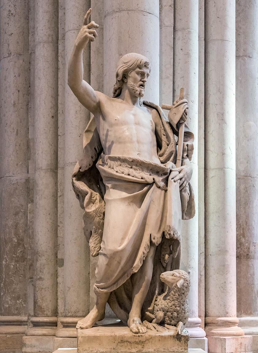 Statue de Saint Jean Baptiste par Barthelémy Blaise (1780) Cathédrale Saint Jean Baptiste