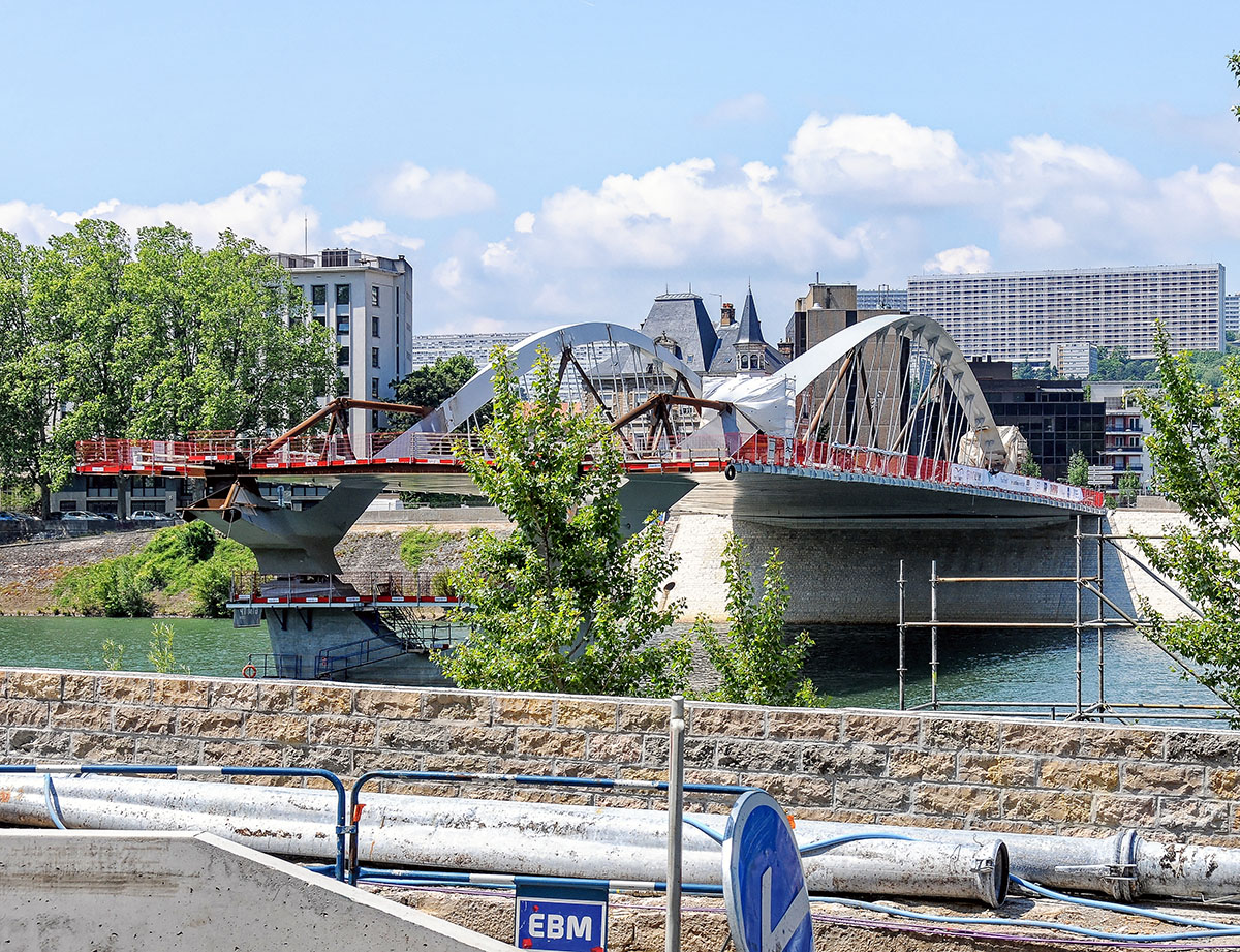 Vaise - Pont Schuman Assemblage de la travée Ouest (Quai de la Gare d’eau) -  Mise en service Novembre 2014
