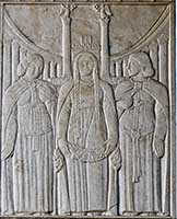 "Religieux" Bas-relief (Salendre et Dulac) sur les cotés des portes - Hotel des Postes Place Antonin Poncet Lyon 2ème