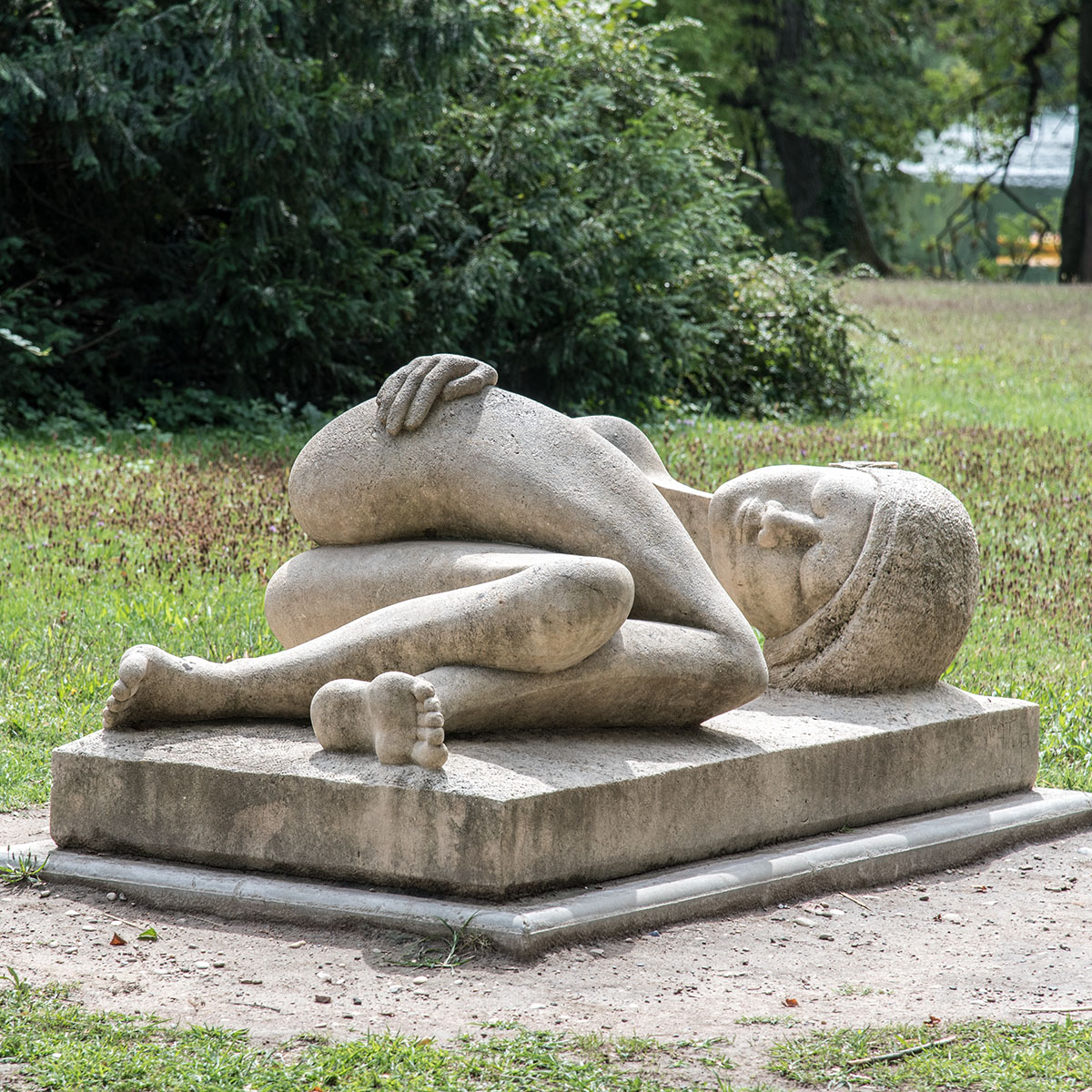 "La Déchirure" Nathalie Pesselon (1986) au Parc de la Tête d’Or Lyon 6ème