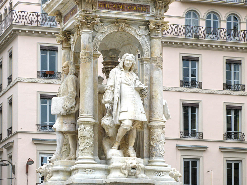 Guillaume Coustou sculpteur (1677-1746) Place des Jacobins Lyon 2ème