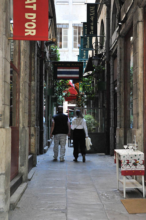 "Passage des Imprimeurs" du 26 Quai Saint Antoine au 56 rue Mercière - Lyon 2ème