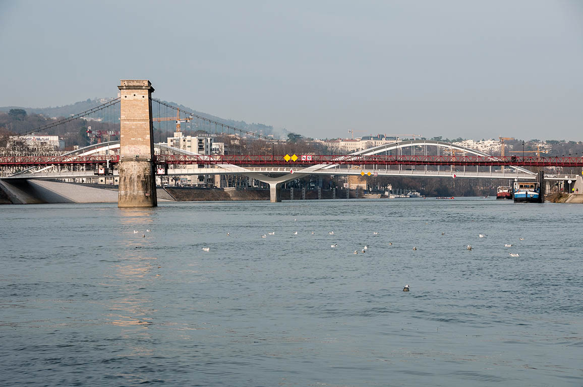 Pont Masaryk et Pont Schuman vue depuis le quai Jaÿr à Vaise